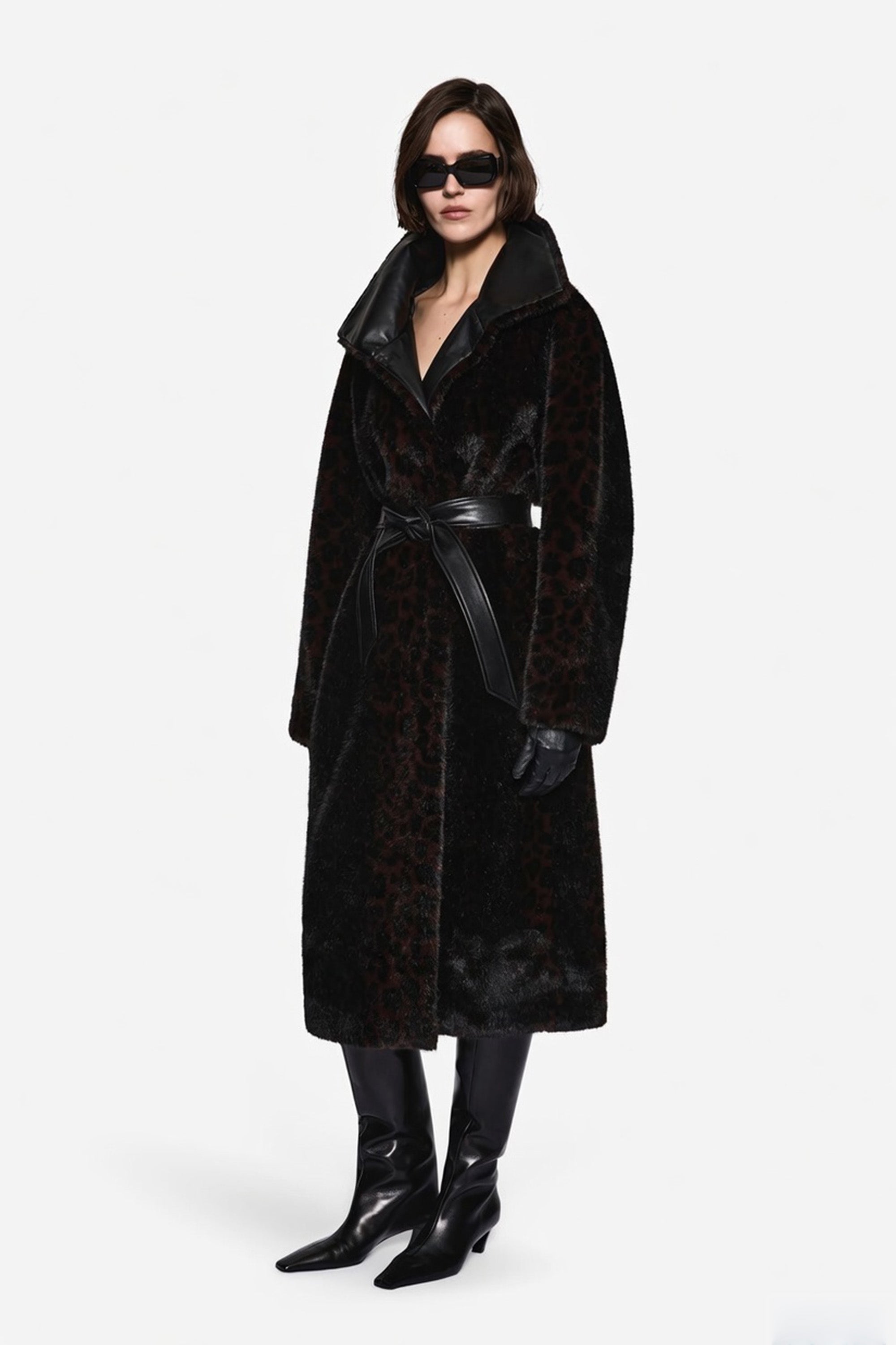 Leopard-pattern fur coat with hood and dark satin belt