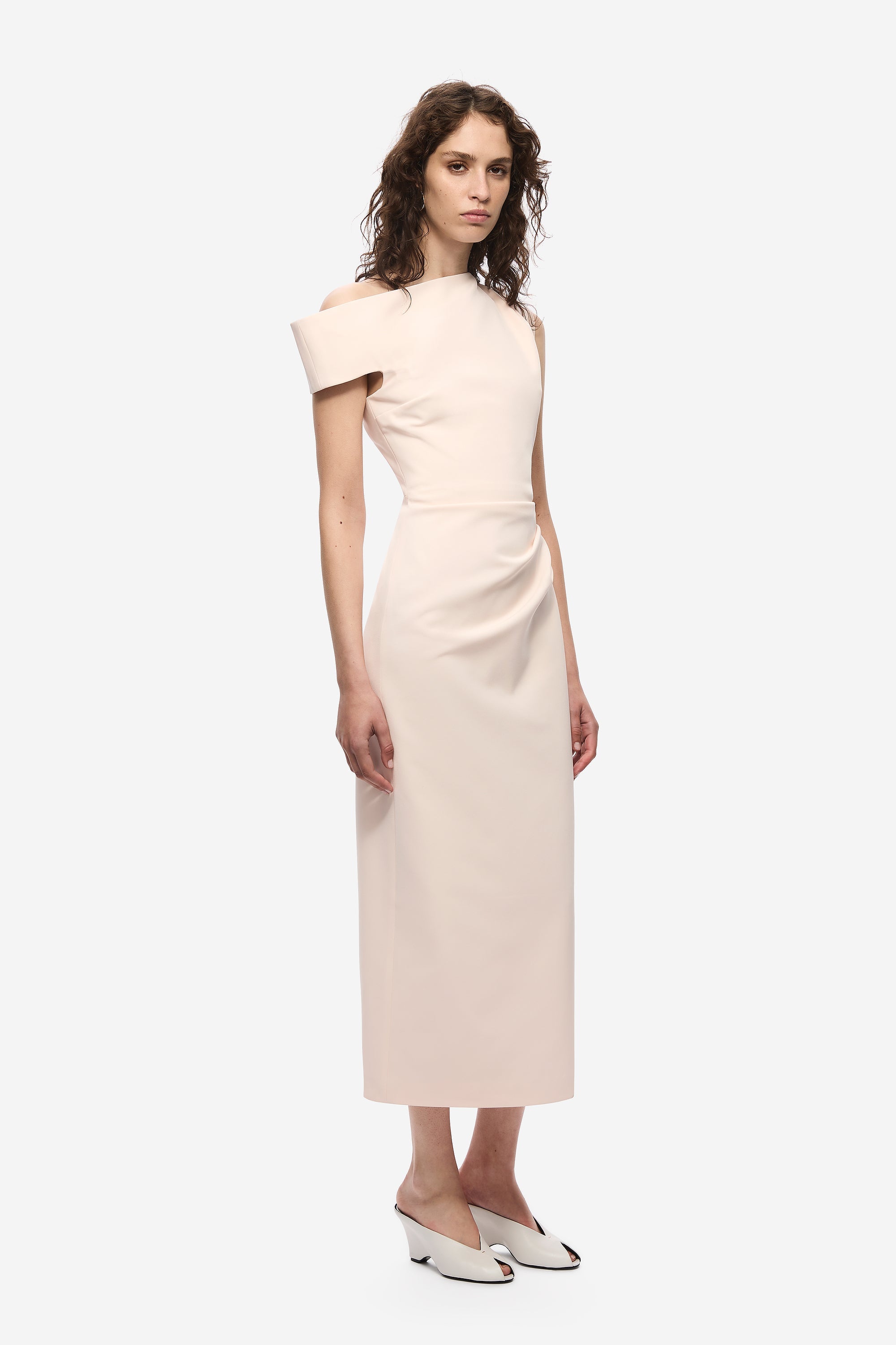 Soft pink crepe midi dress with short sleeves and fitted sheath silhouette