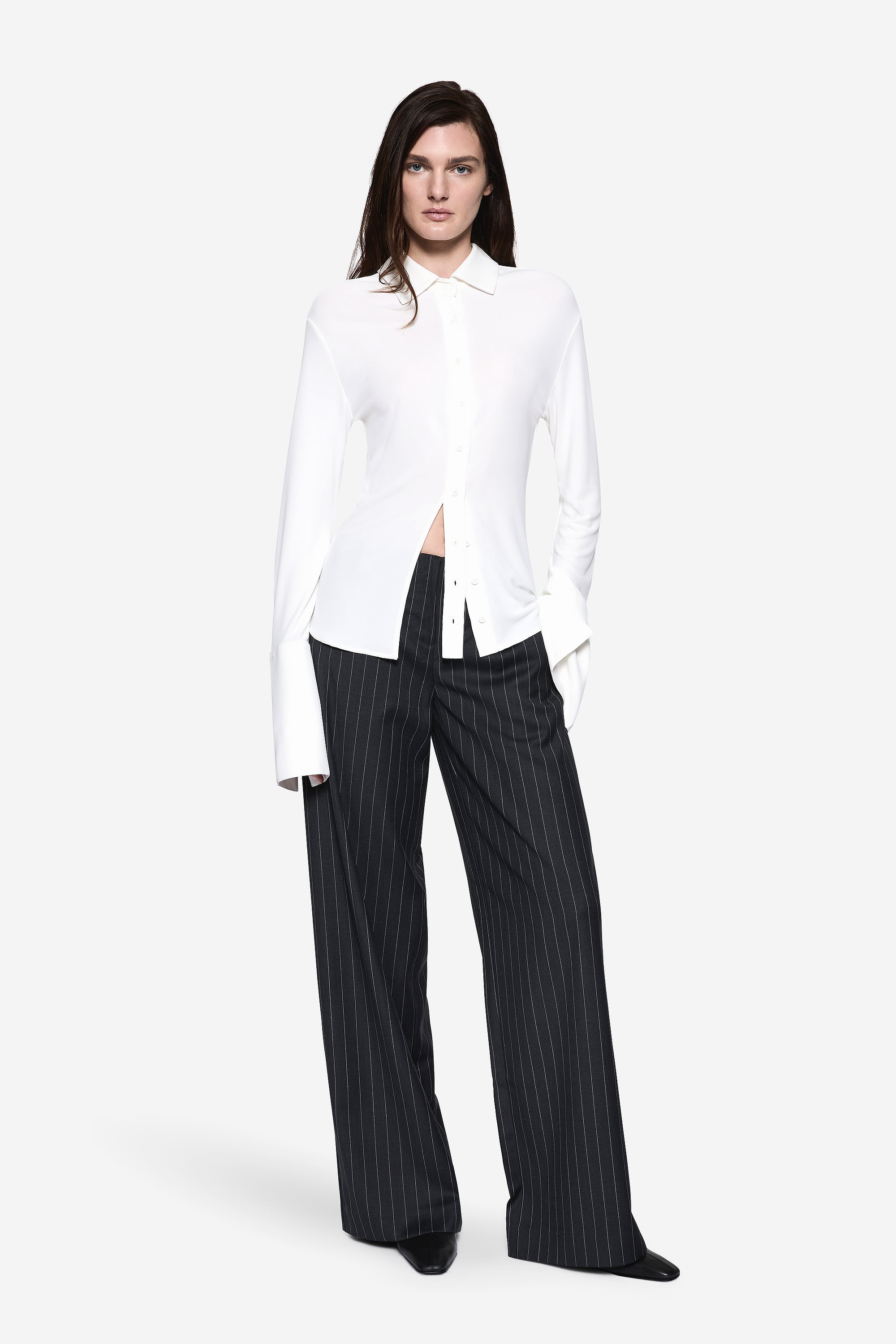 MILA ivory jersey button-up shirt with pointed collar and long sleeves, side slits