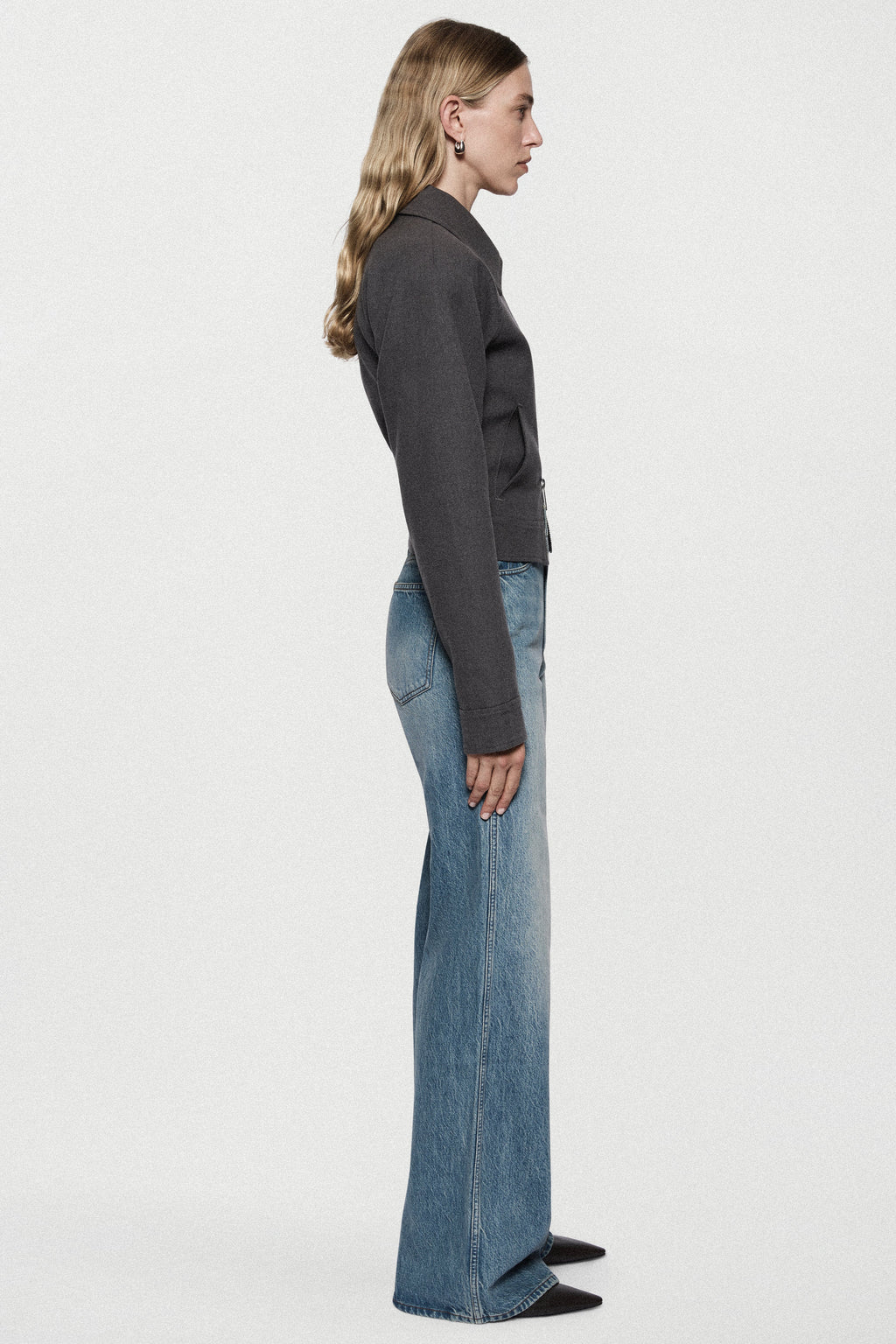 Charcoal tailored bomber jacket, front zipper, side pocket, and ribbed cuffs
