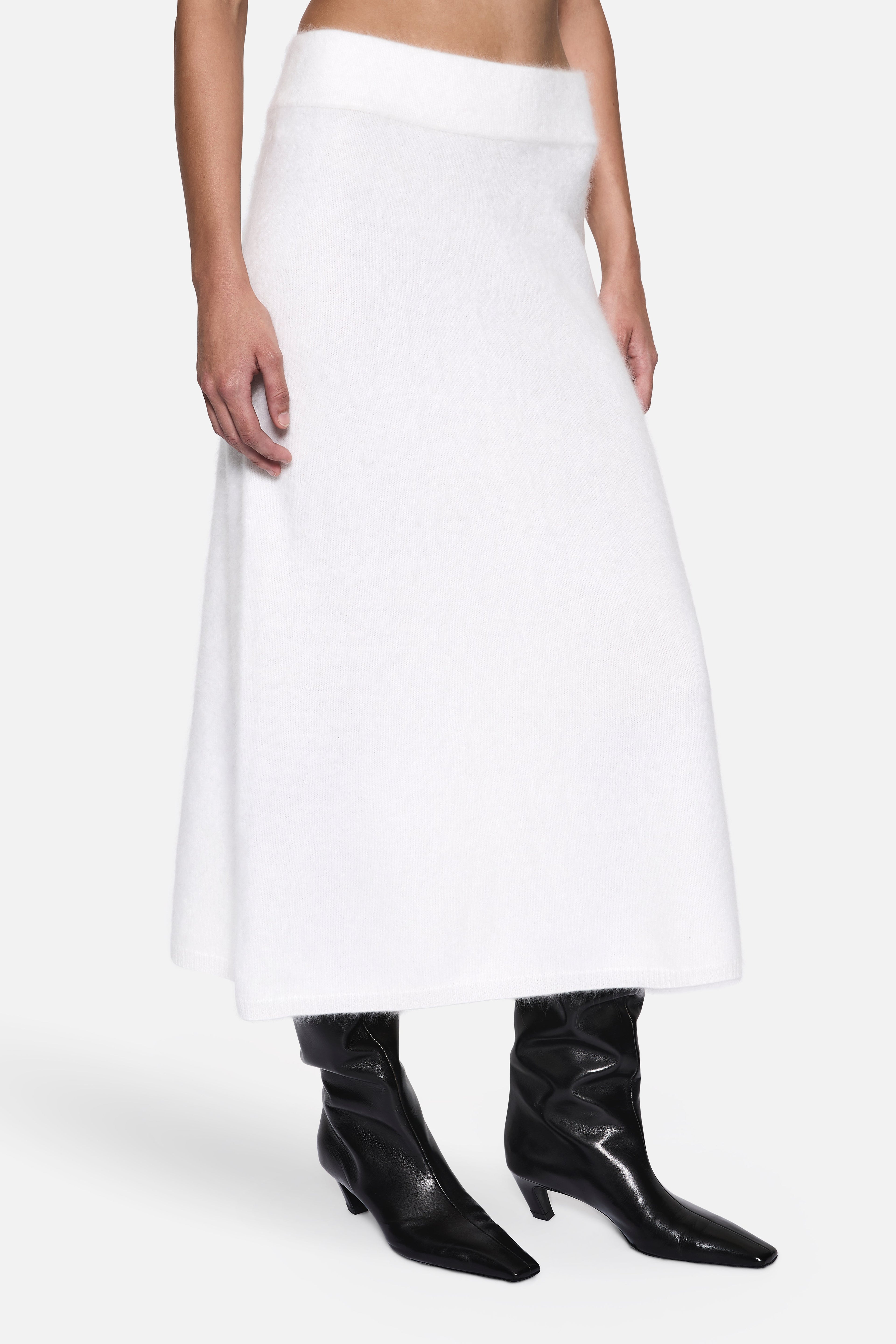 Brushed cashmere midi skirt, winter white, pleat-free front with soft brushed texture